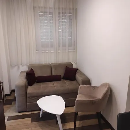 Aparthotel Prima Lux & Studio 3*