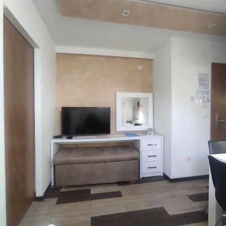 Aparthotel Prima Lux & Studio Nis