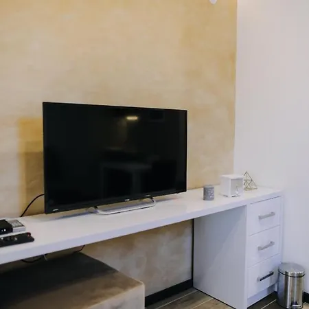 Aparthotel Prima Lux & Studio