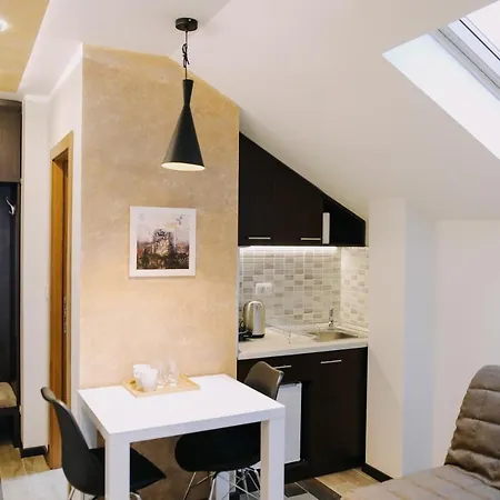 Prima Lux & Studio Aparthotel