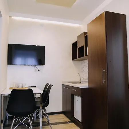 Prima Lux & Studio 3*